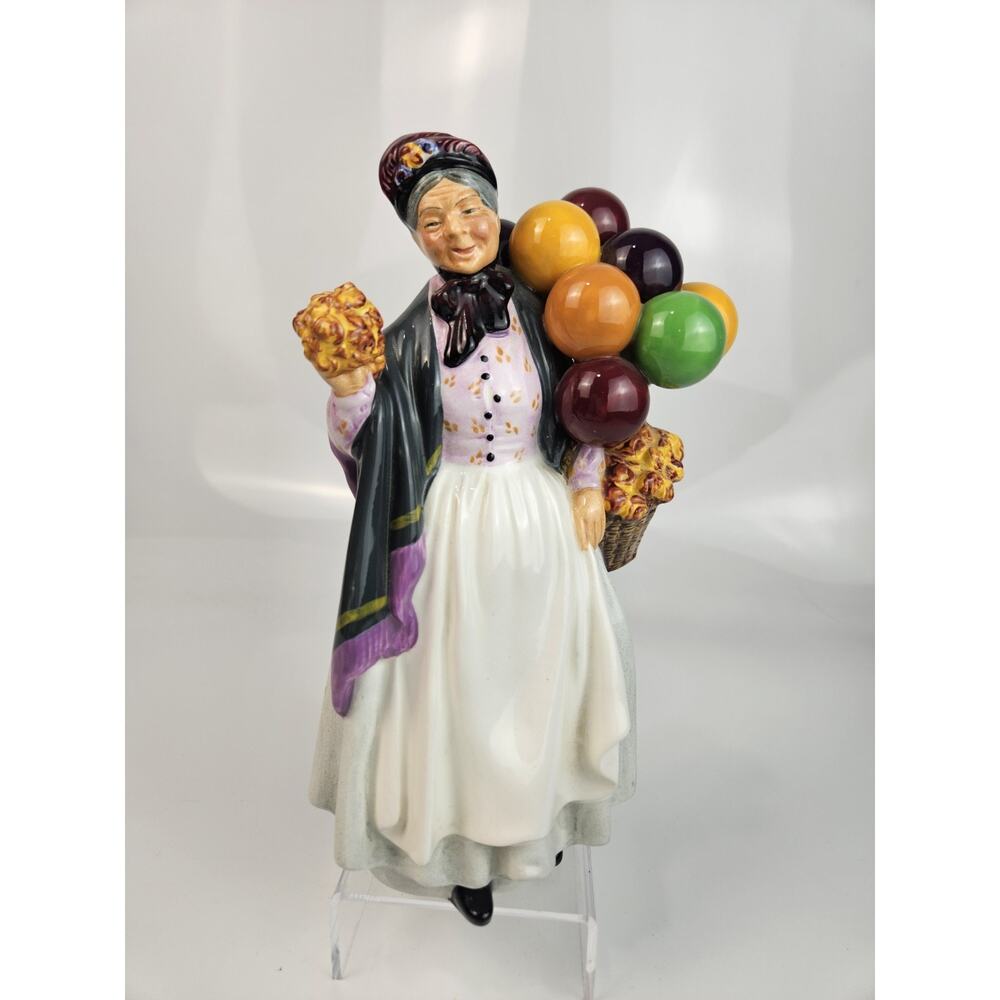 Royal Doulton Figurine Biddy Pennyfarthing HN 1843‎